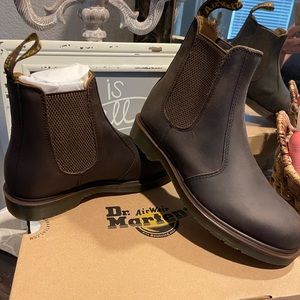 NIB Doc Martens Gaucho/Crazy horse 2976